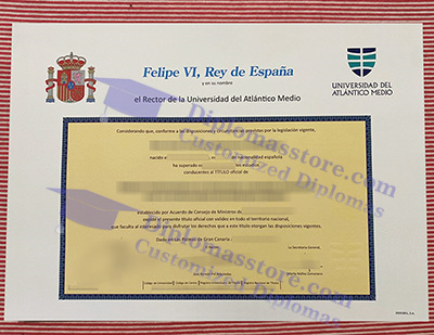 Universidad del Atlántico Medio degree